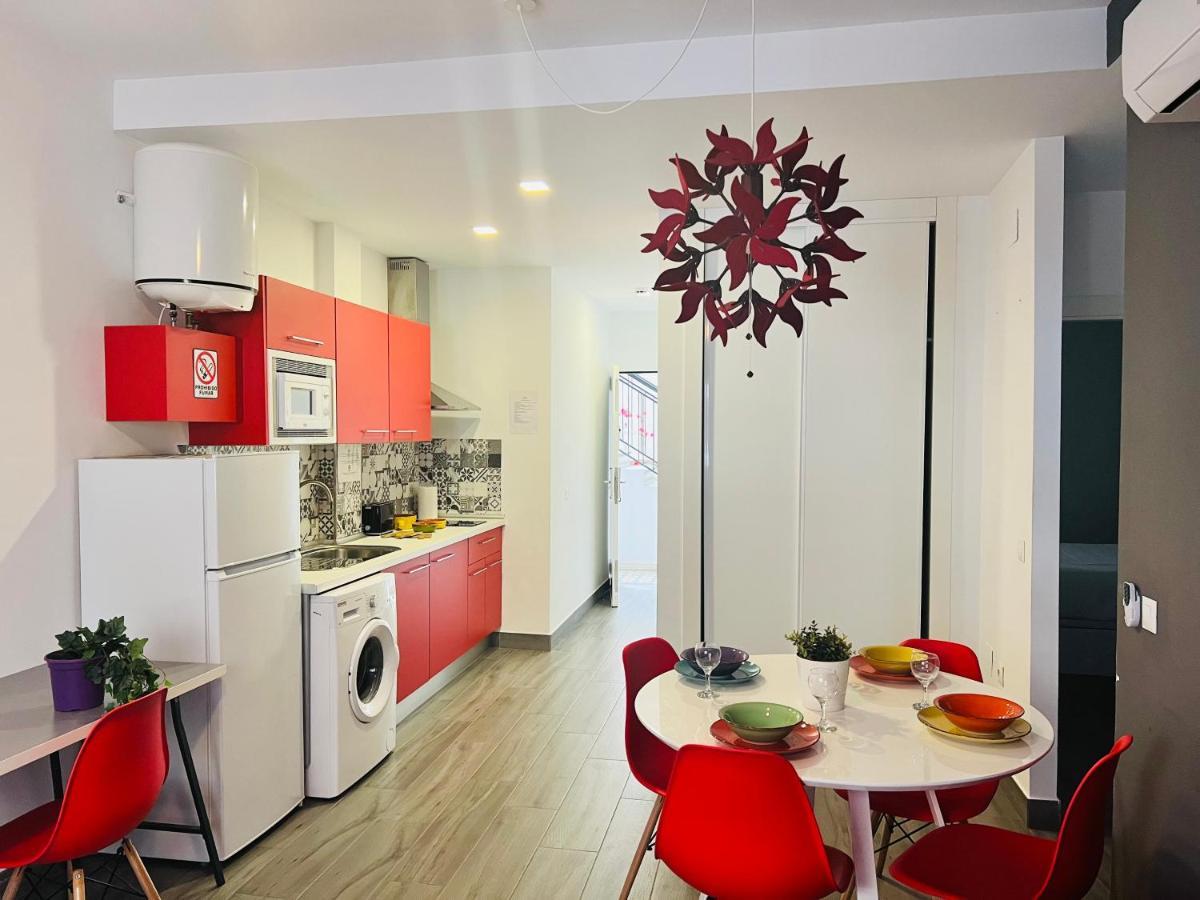 Bnbook Medea Apartments Фуенхірола Екстер'єр фото